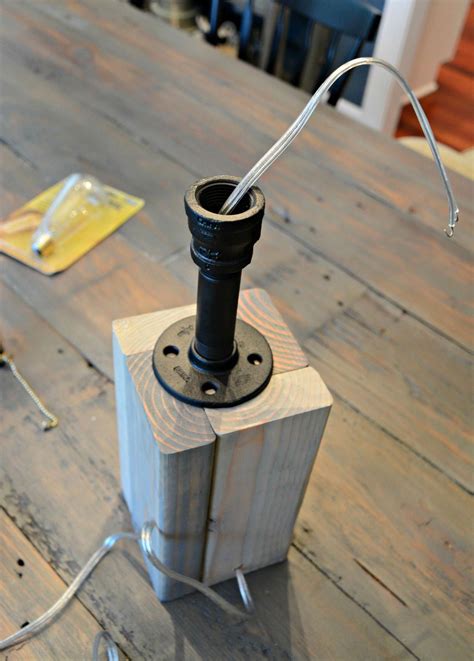 how to build a lamp base